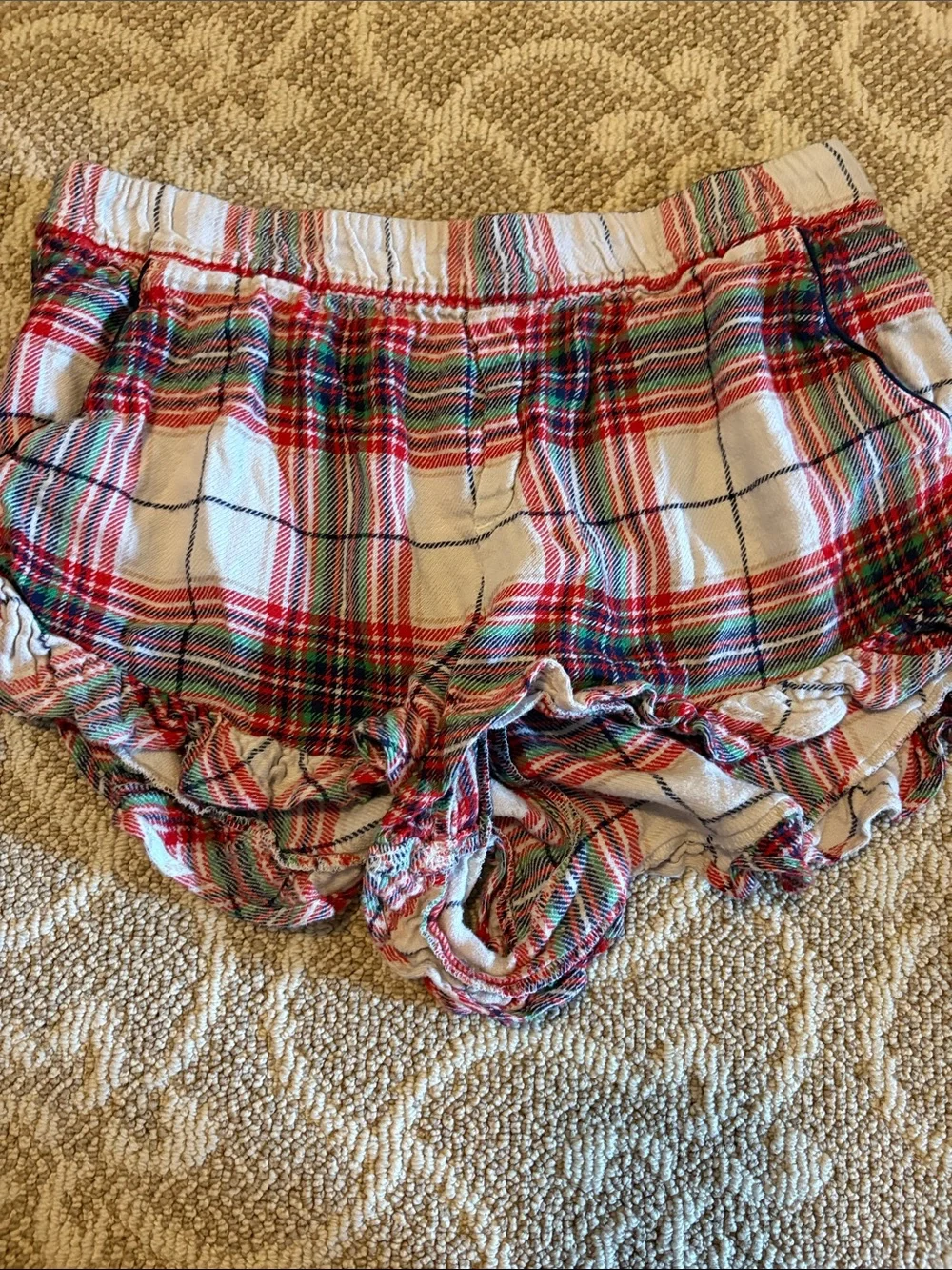 aerie Plaid Ruffle Skort - Red, White & Green
